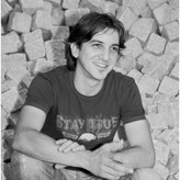 Florian Mächler - guitar