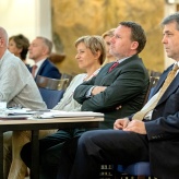 Concentrated listenin(photo: Petr Dyrc)