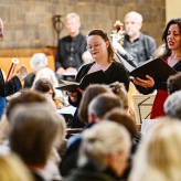 Eva Friedrich und Sophie Coumel Das ganze Team (Foto: Maurizio Gambarini)