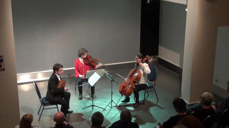 Tring Trio Sergei Bolotny violin Ulrike Adam alt Noelle Weidmann cello