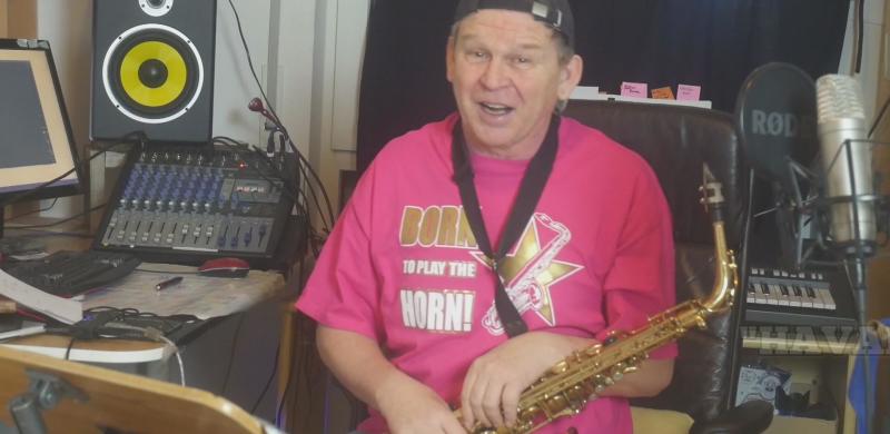 Stefan Lamml saxman und Sax Coach und Saxophon Solist Stefan Lamml saxman und Sax Coach und Saxophon Solist
