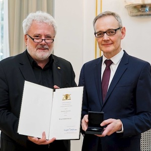 Verleihung der Staufermedaille durch Staatsminister Klaus-Peter Murawski (Januar 2018)