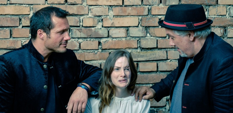 Monika_zo-chling_trio.