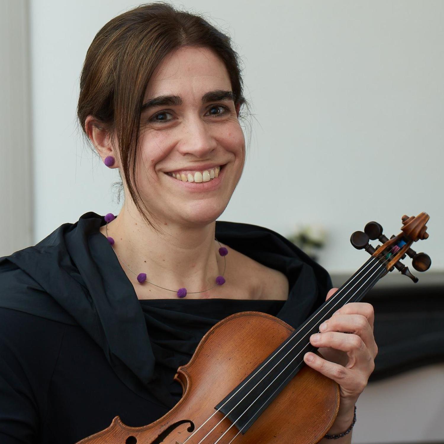 Núria Rodríguez, Violine Núria Rodríguez, Violine