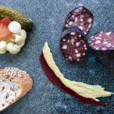 (solange ich Menstruationsblut produziere, arbeite ich damit) Tübingen/Pfrondorf © Carola Schaal