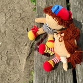 2025-08-09 (solange ich Menstruationsblut produziere, arbeite ich damit) Serie BVG Richtung Charlottenburg Ziegenhof