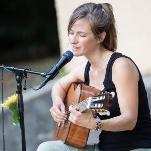 Isabel Jasse_Singer/Songwriter9