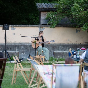 Isabel Jasse_Singer/Songwriter10