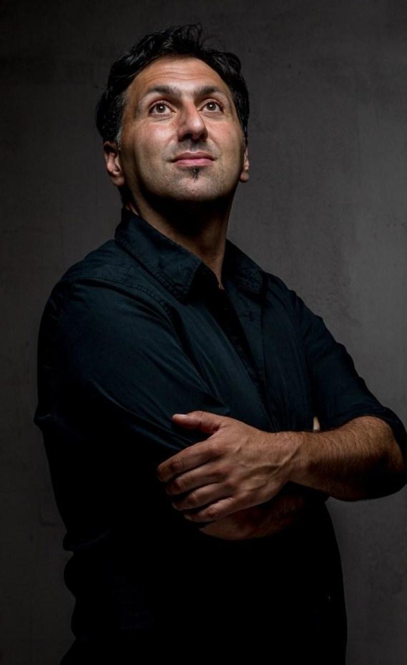 Über mich - Foto Yoshi Toscani