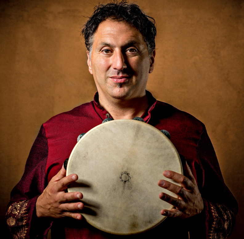 photo by Yoshi Toscani photo by Yoshi Toscani