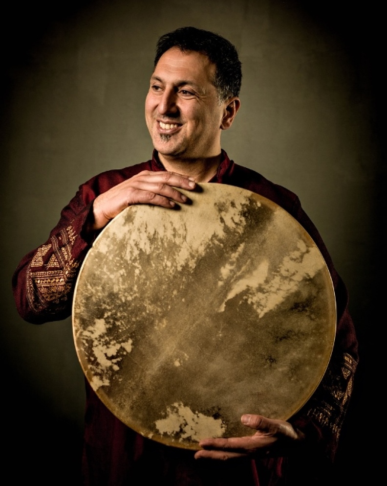 photo by Yoshi Toscani