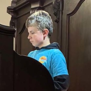 Aaron Dönges spielt Super Trouper auf der Orgel