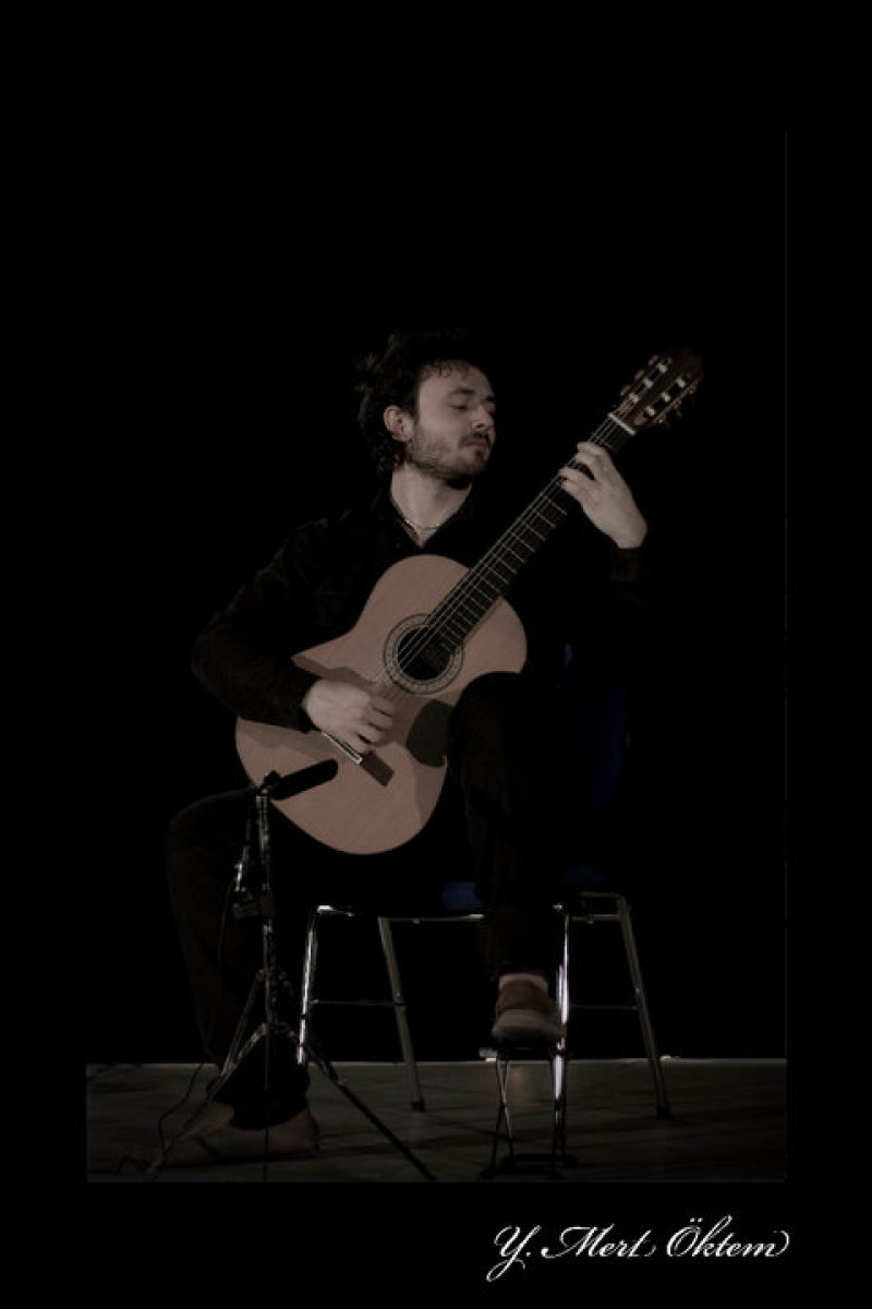 Antonio Mascolo - Classical guitar